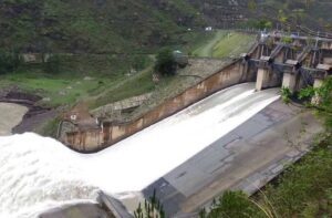 Pandoh Dam. tripowe