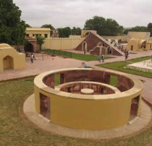 Diganasa Yantra. tripowe