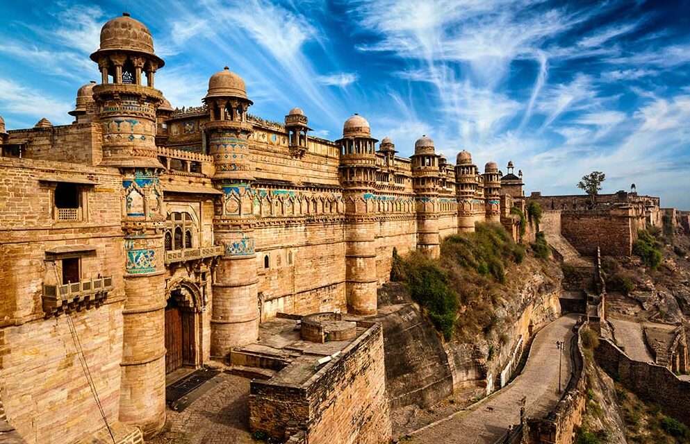 FORT NEAR INDORE FORT NEAR INDORE