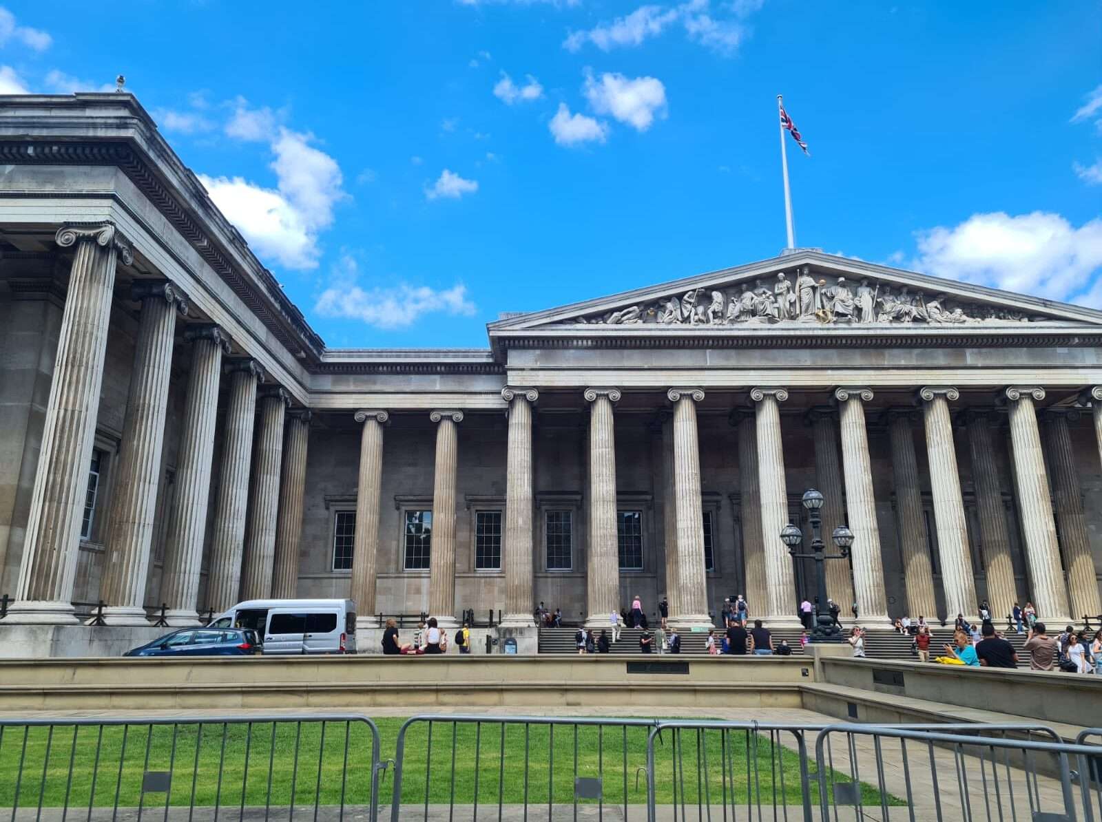 Discovering The British Museum: Uncovering the Treasures of History