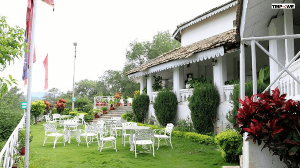 top 5 resorts in Panchmarhi