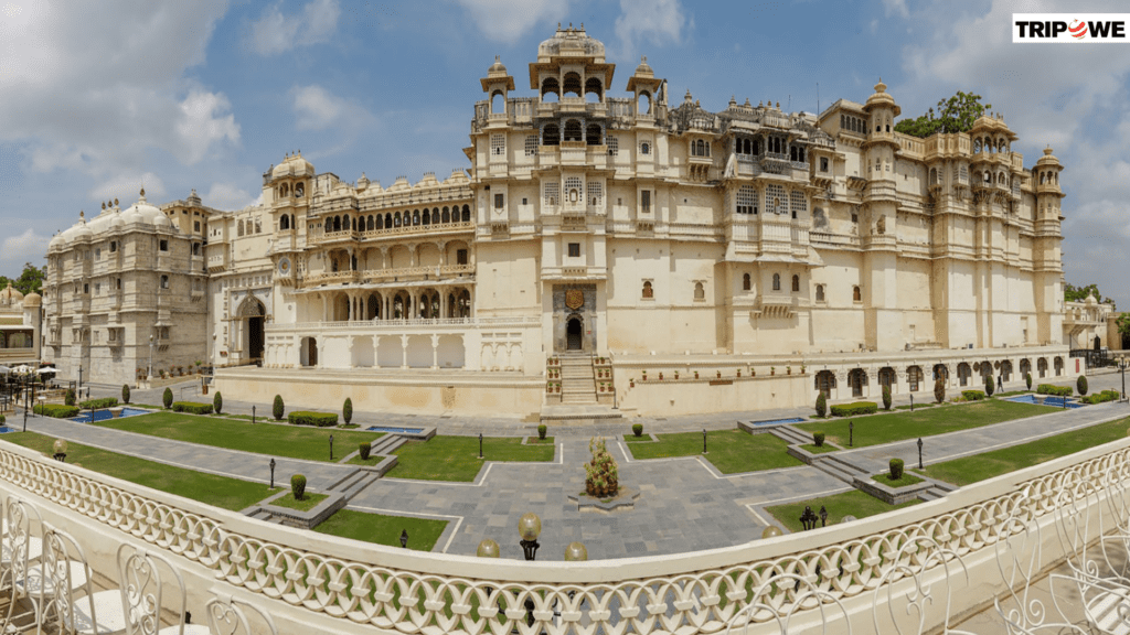 Romantic Places to Visit in Udaipur For Couples in 2025