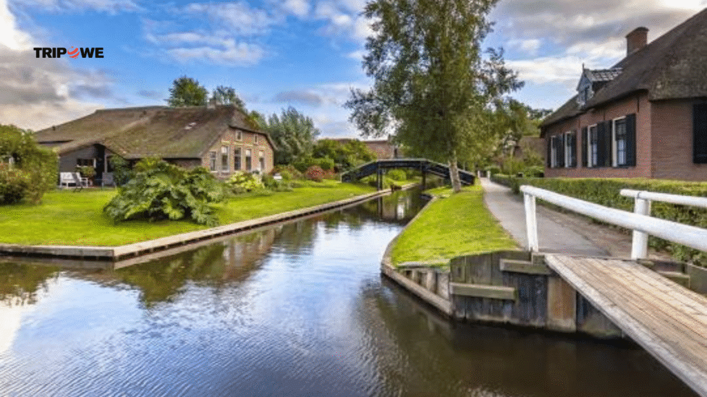 Best Places to visit in netherlands -Tripowe.com