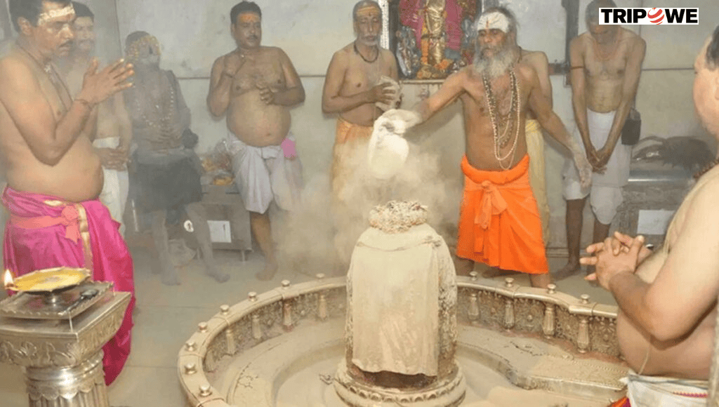 Mahakal Bhasma Aarti Timing And Online Booking 
